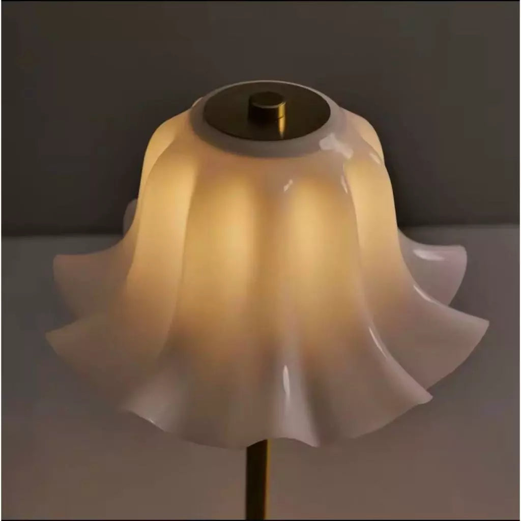 Luminária Abajur de Mesa Regulável