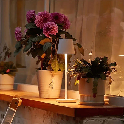 Luminária de Mesa Abajur – Dimerizável