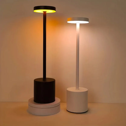 Luminária de Mesa Metal – 3 em 1